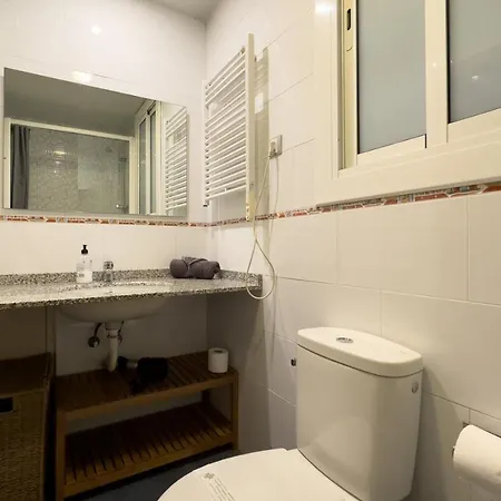 Aparteasy - Gracia Apartment *