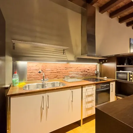 Aparteasy - Gracia Apartment
